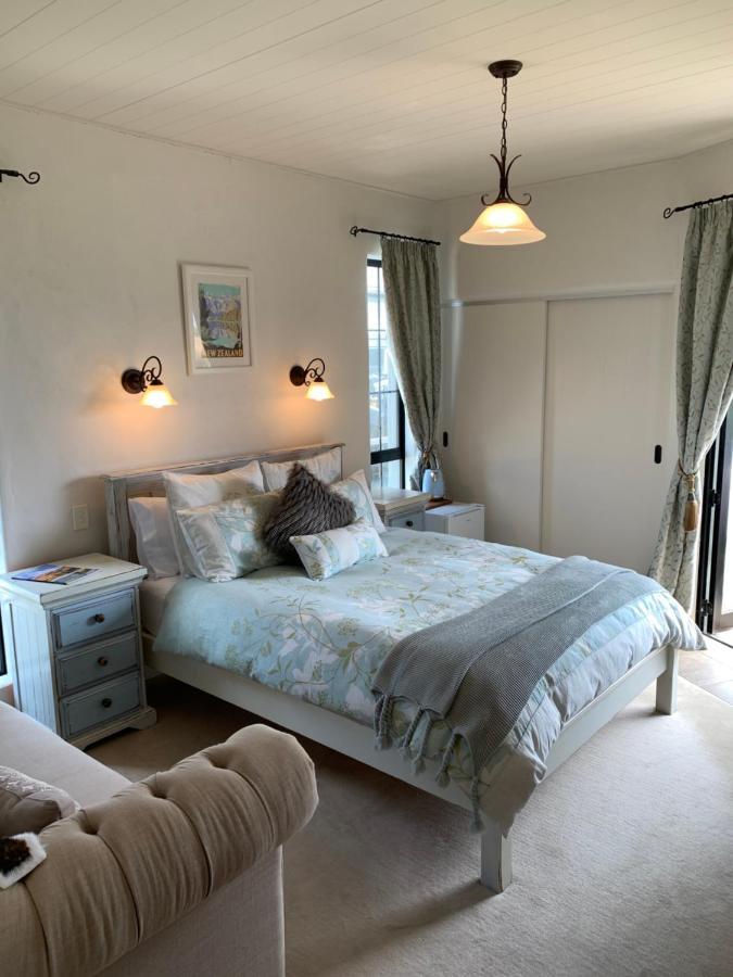 Karearea Rise B&B Cromwell Exteriör bild